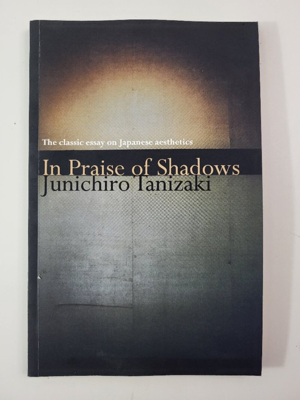 In Praise of Shadows Paperback Book 2017 Junichiro Tanizaki Japanese Aesthetics